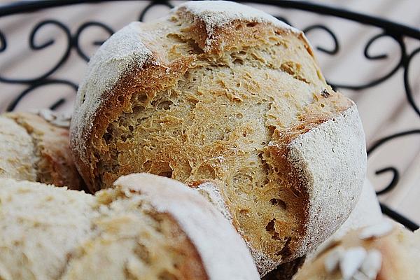 Rye and Wheat Flour Rolls