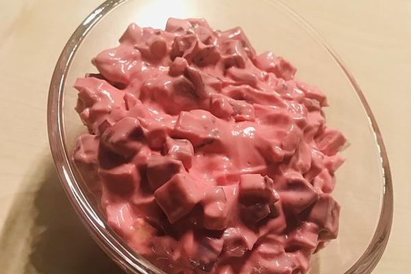 Salad – Used To Be Called Gustav Knut Salat