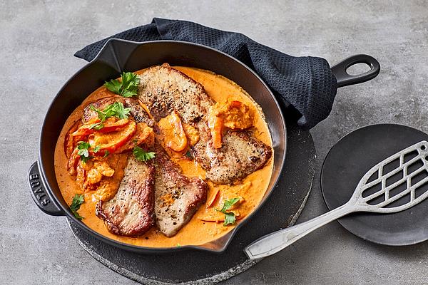Schnitzel in Paprika Cream Sauce