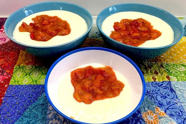 Semolina Porridge with Strawberry-rhubarb Compote