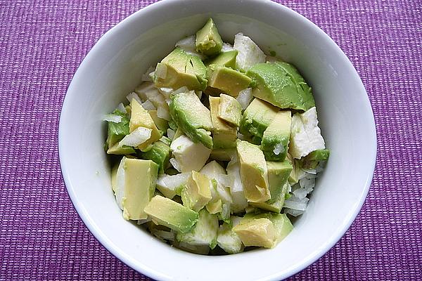 Simple Avocado Salad