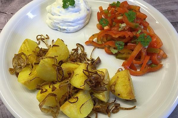 Simple Paprika Salad