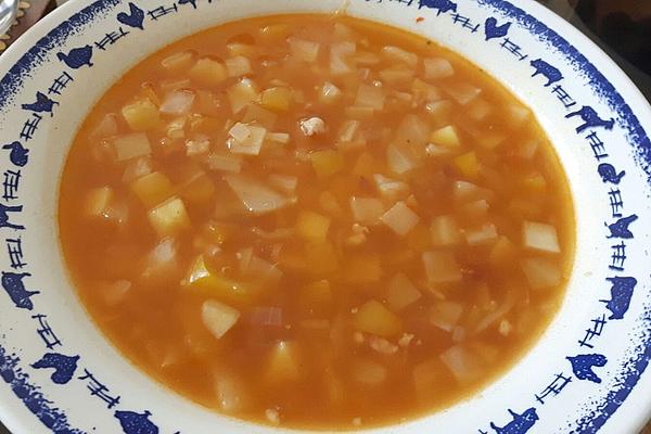 Simple White Cabbage Soup with Peppers and Bacon