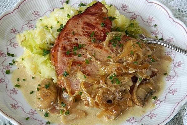 Smoked Pork in Honey – Mustard – Cream with Savoy Cabbage Potatoes