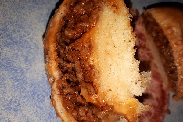 Soft Rolls Filled with Minced Meat