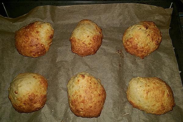 Spelled Curd Rolls