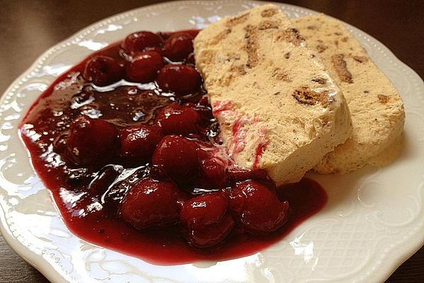Spiced Speculoos Parfait with Chocolate Flakes