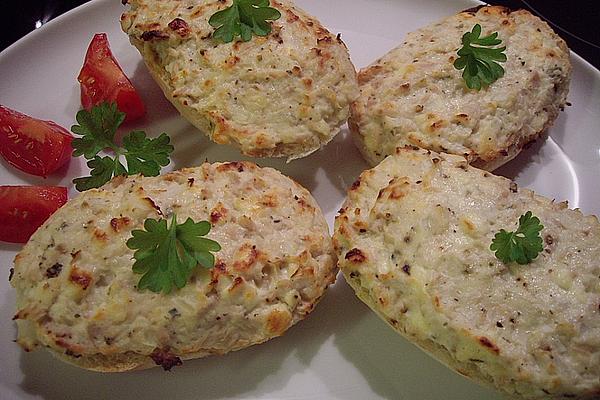 Spicy Party Rolls with Creme Fraiche