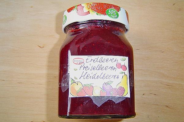 Strawberries – Cranberries – Blueberries Jam