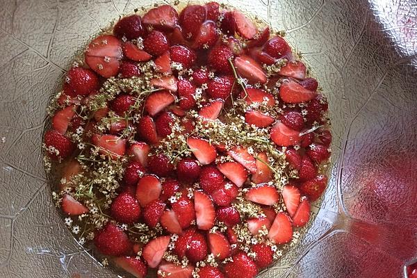 Strawberry Punch with Elderflower