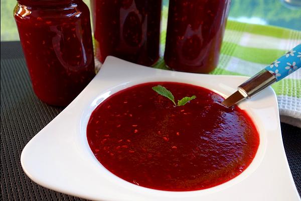 Strawberry-raspberry-mango Jam