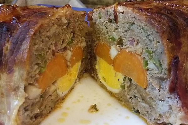 Stuffed Meatloaf Wrapped in Bacon