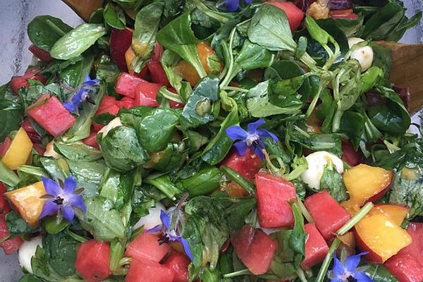 Summer Salad with Melon and Nectarines