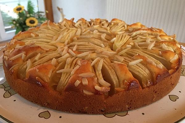 Super Light Apple Pie