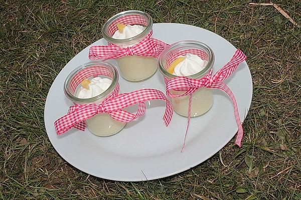 Susanne`s Simple Coconut Custard