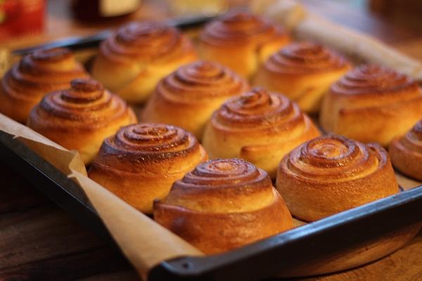 Swedish Cinnamon Rolls – Kanelbullar