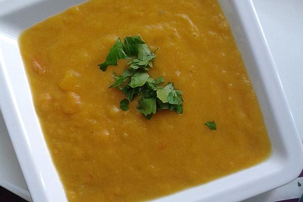 Sweet Potato, Carrot and Pumpkin Curry Soup