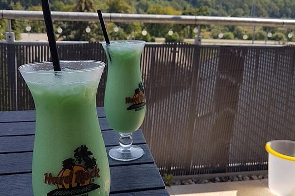 Swimming Pool Cocktail