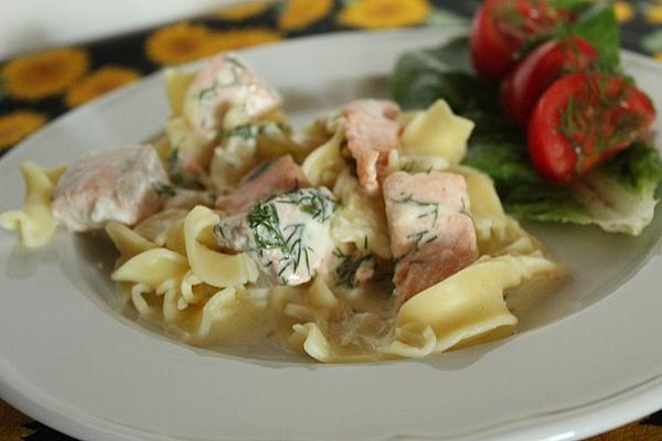 Tagliatelle in Salmon Sauce