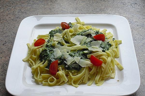Tagliatelle with Spinach