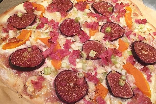 Tarte Flambée with Pumpkin and Fig