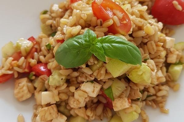 Tomato and Mozzarella Salad with Ebly
