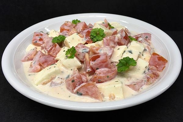 Tomato and Mozzarella Salad with Yogurt Dressing