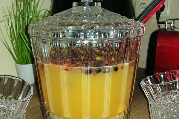 Tropical Fruit Punch with Sparkling Wine and Liqueur 43