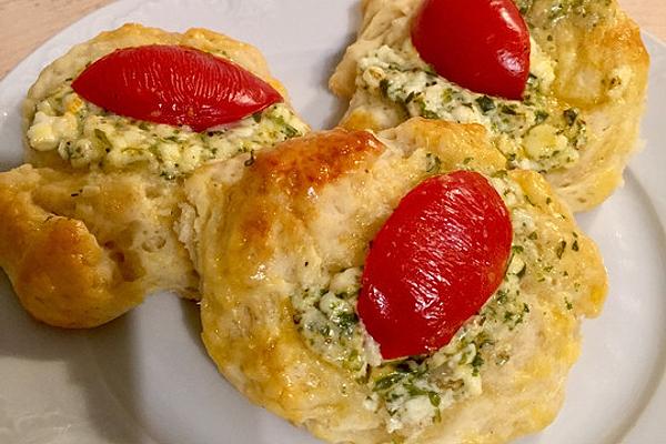 Turkish Acma with Sheep Cheese and Vegetables