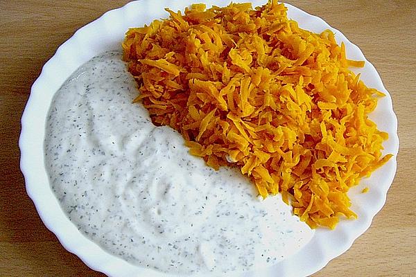 Turkish Carrot Salad