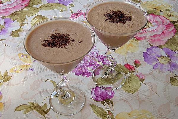 Vanilla-banana Milkshake with Baileys