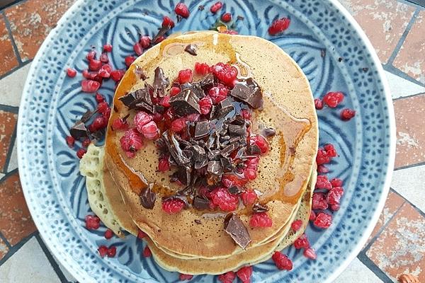 Vegan Pancakes Made from 3 Ingredients