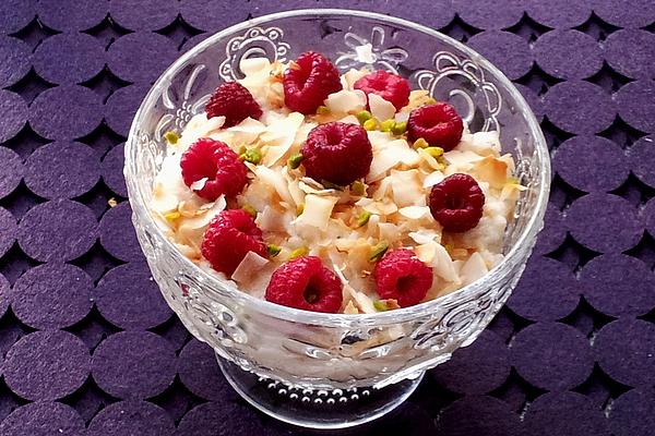 Vegan Semolina Pudding