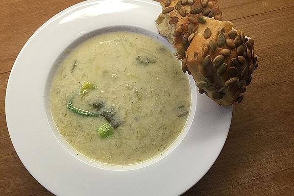 Vegetarian Cream Cheese and Leek Soup