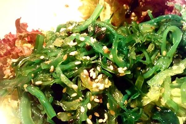 Wakame Seaweed Salad