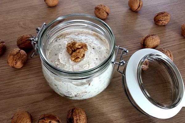 Walnut Cream Cheese Dip