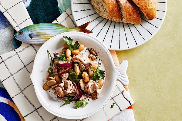White Beans with Tuna
