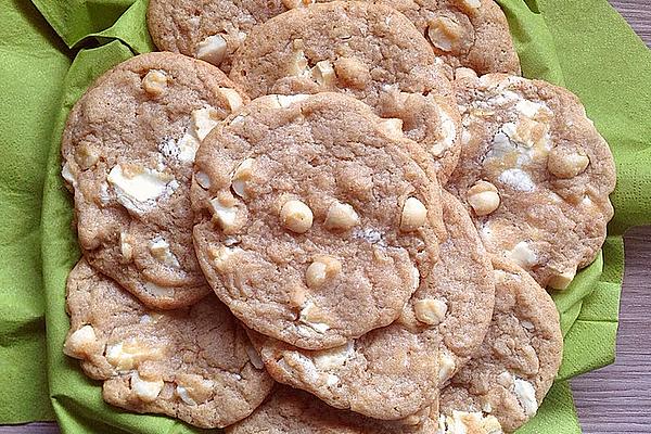 White Chocolate Macadamia Nut Cookies
