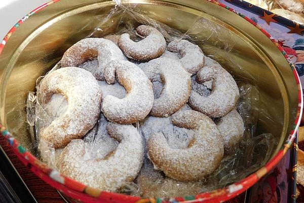 Wholegrain Vanillekipferl – Vanilla Croissants