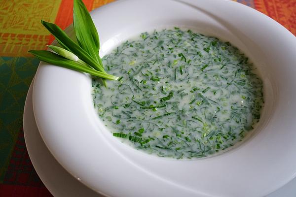 Wild Garlic and Potato Soup À La Gabi