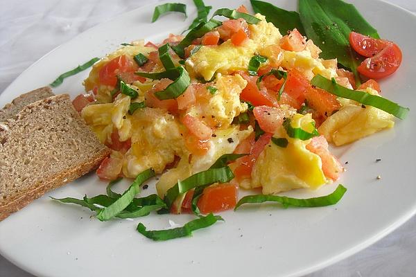 Wild Garlic and Tomato Scrambled Eggs
