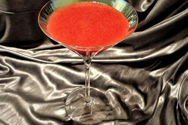 XuXu – Strawberry Liqueur