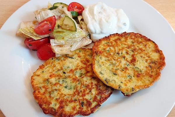 Zucchini Cakes with Yoghurt Dip