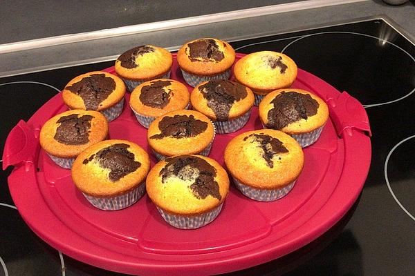 Airy Marble Muffins