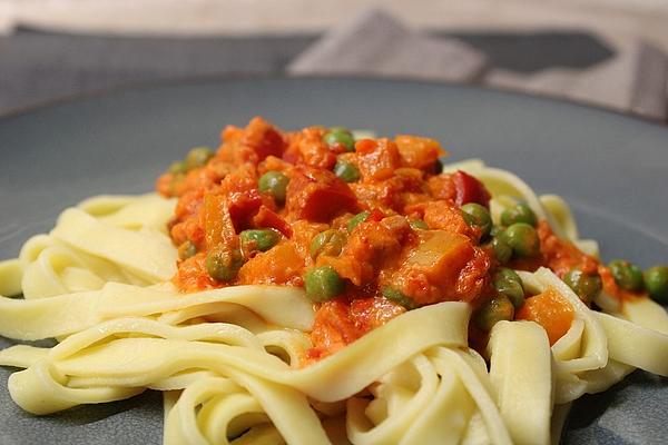 Ajvar – Garlic Noodles