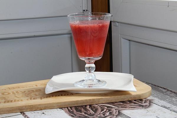 Alcohol-free Strawberry Limes