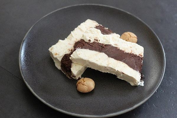 Amaretti Ice Cream Cake