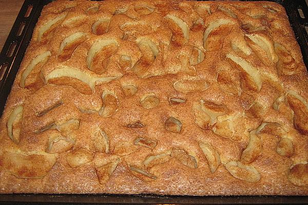 Anna`s Apple Pie from Tray