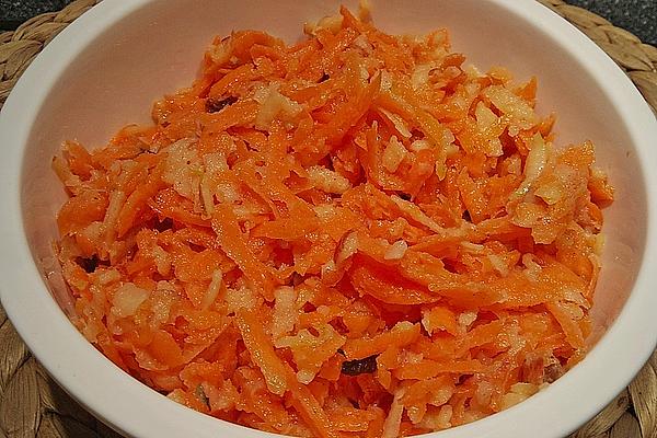 Apple and Carrot Salad with Cinnamon