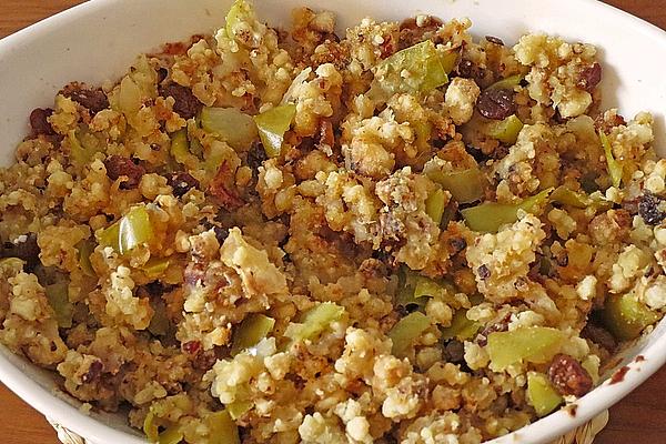 Apple and Walnut Crumble